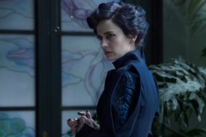 Miss Peregrine's Home for Peculiar Children cast photo