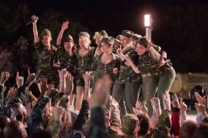 Pitch Perfect 3 cast photo