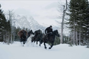War for the Planet of the Apes cast photo