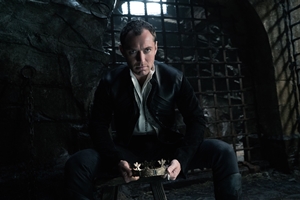 King Arthur: Legend of the Sword cast photo