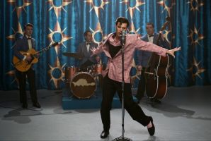 Still 3 for Elvis