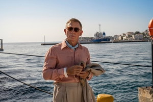 Still 1 for Glass Onion: A Knives Out Mystery